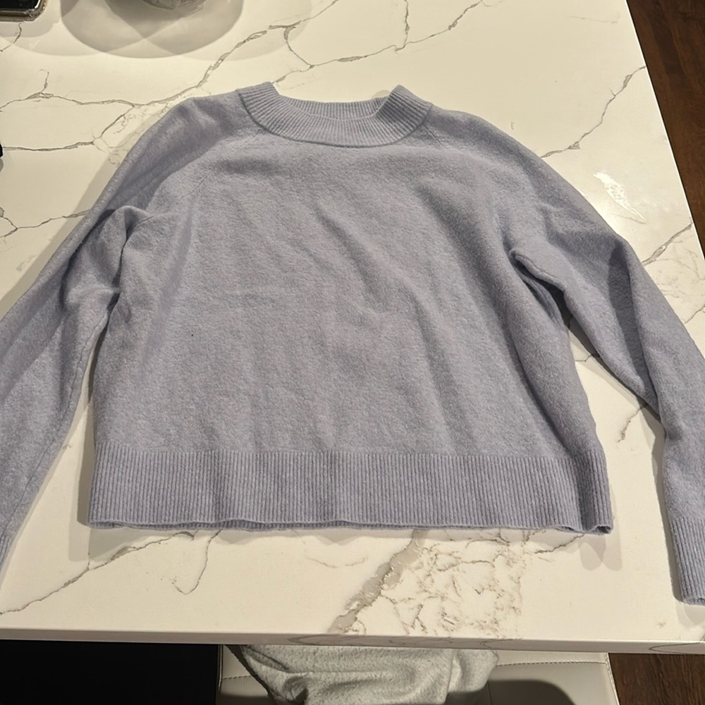 Athleta sweater